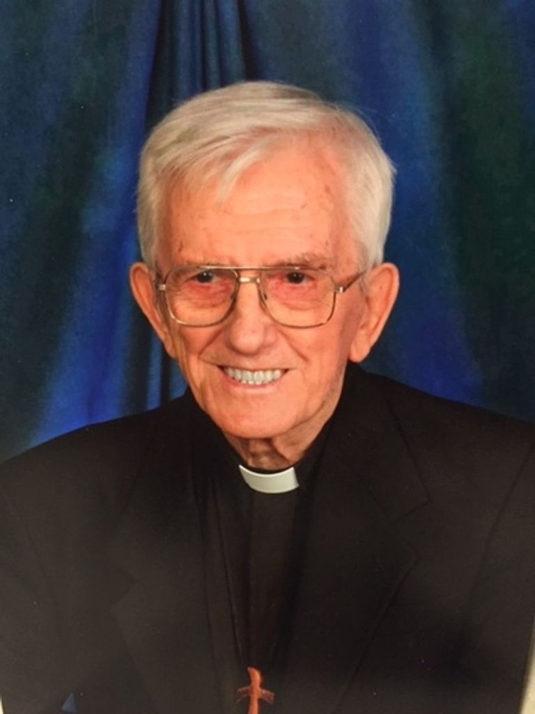 Rev. Canon C. Russell Elliott Profile Photo