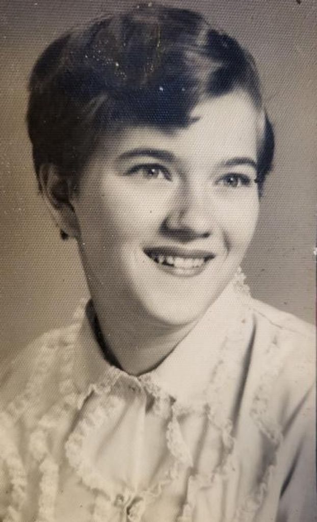 Josephine Shinault Profile Photo