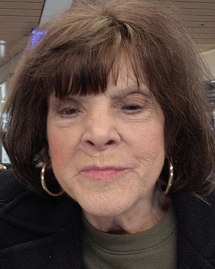 Carolyn Sue McKinnon Profile Photo