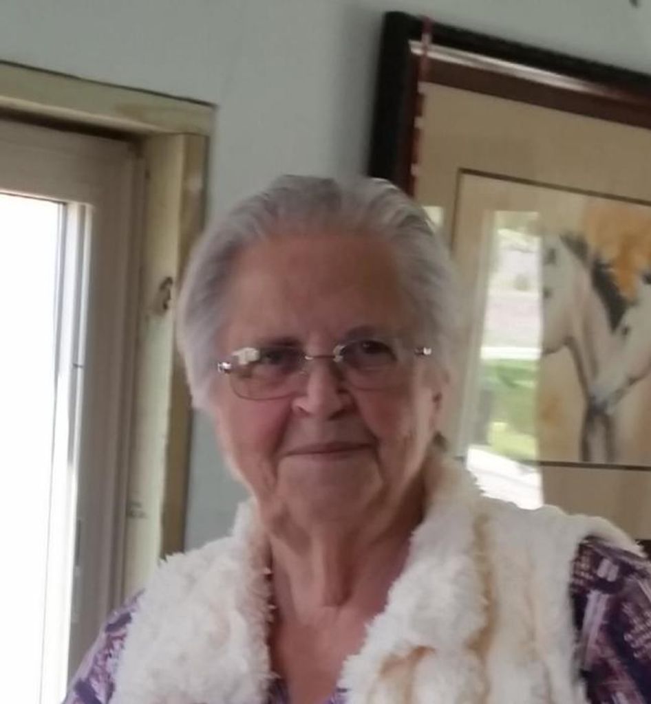 Betty Henderson Profile Photo