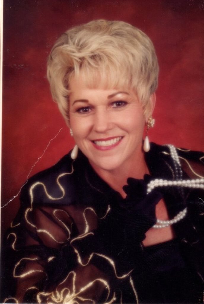 Doris Laverne (Roland)  Morton