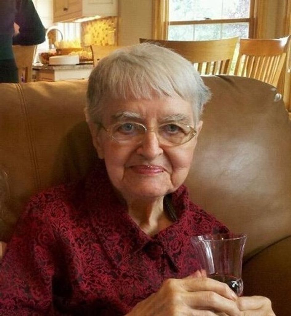 Rose Mary Fahey Profile Photo