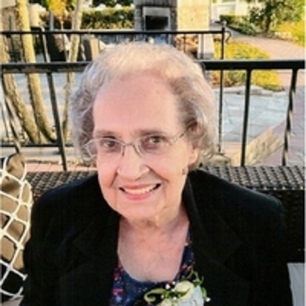 Pauline Whitaker Profile Photo