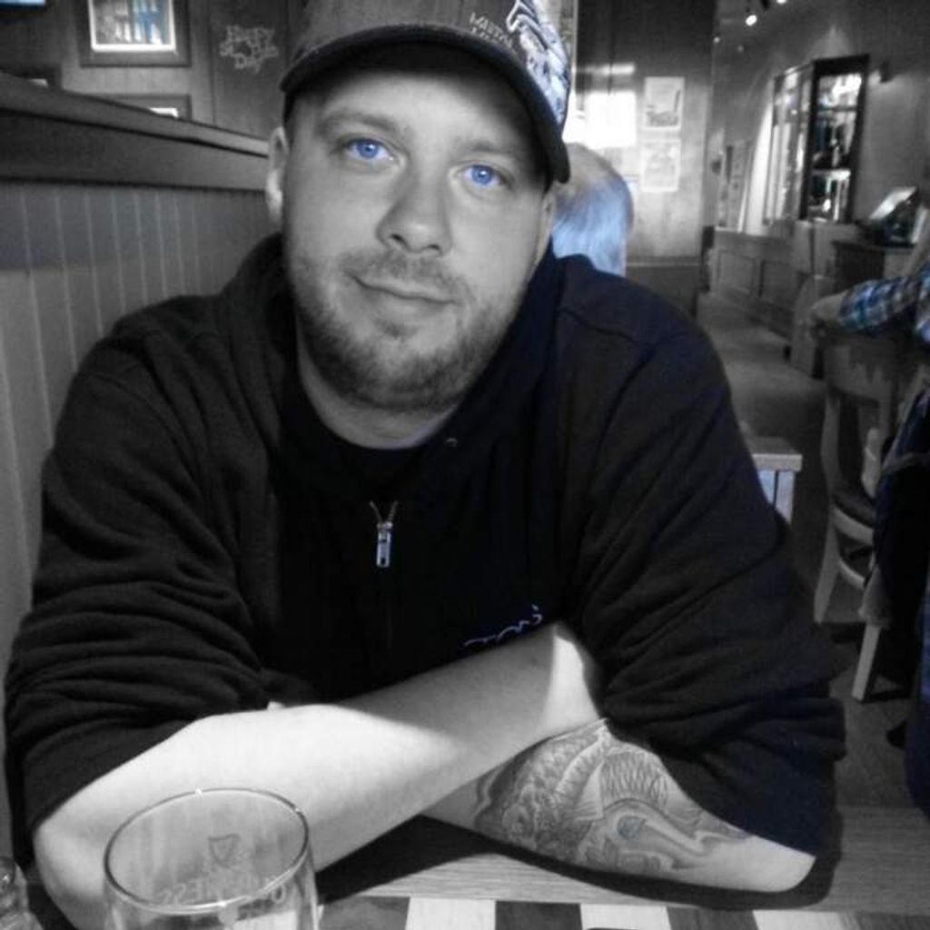 Joel Cowan Profile Photo