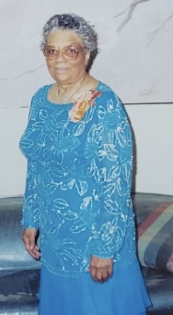 Darline Aquilla Clark Jones Profile Photo