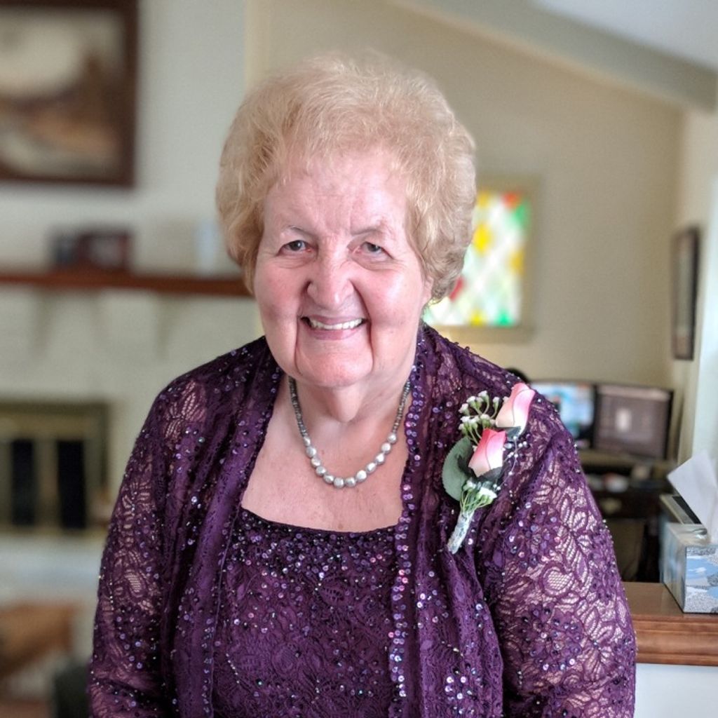 Mary E. (Donnelly)  Hoss