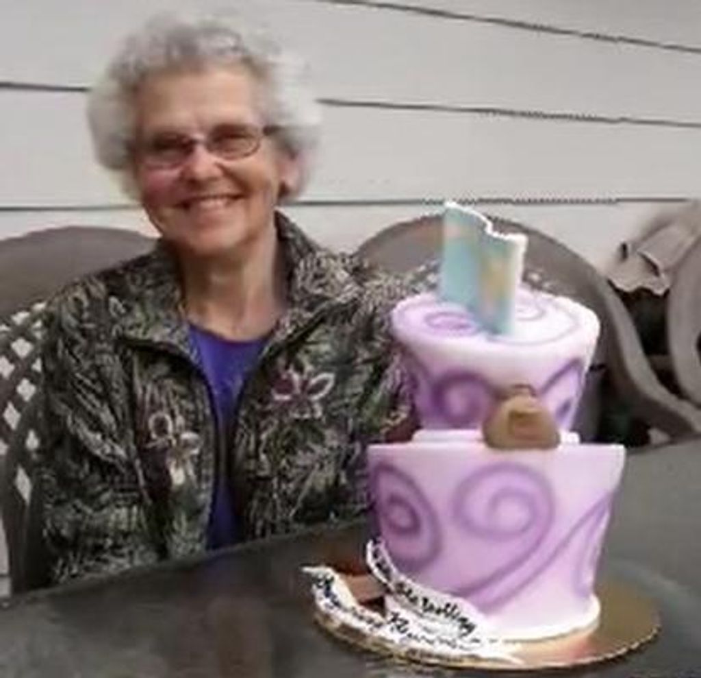 Mary Louise Attig Profile Photo