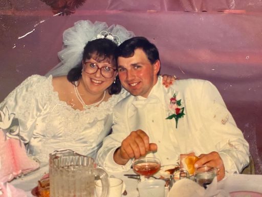 Lora Jean Keller photo gallery thumbnail 37 of 72