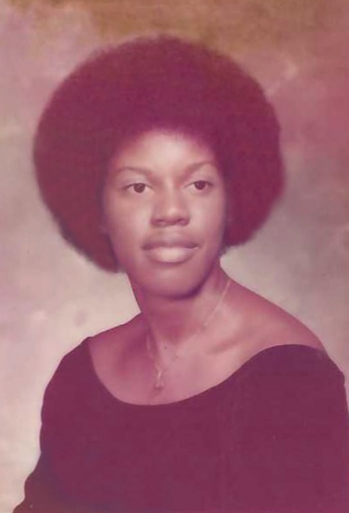 Ms. Lynda Gary Profile Photo