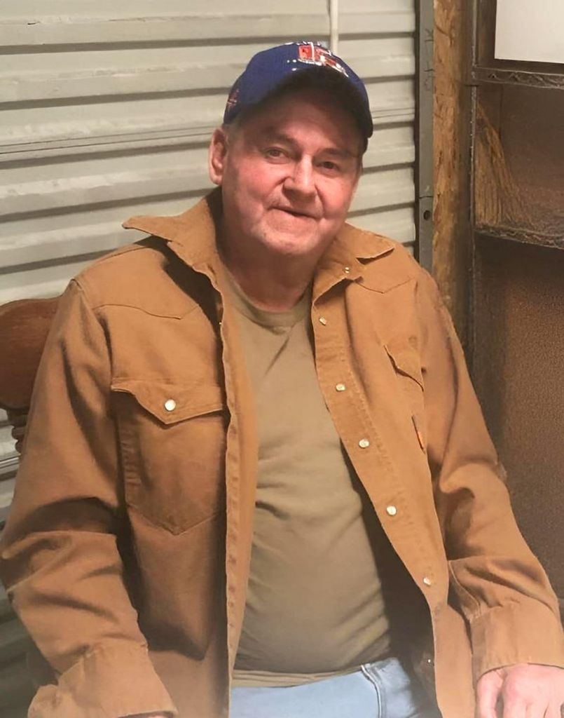 Johnny Paul Wallace Profile Photo