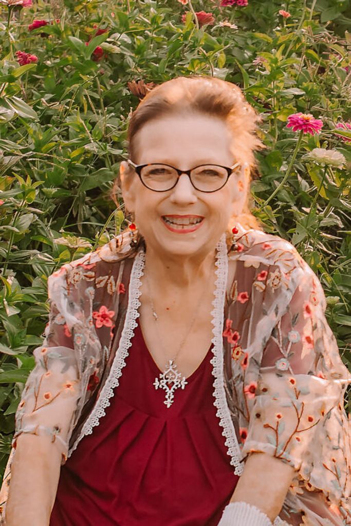 Melinda Suzanne Simmons Profile Photo