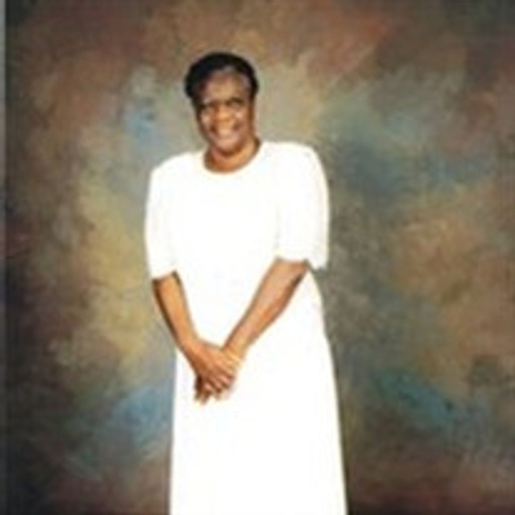 Anna Chisholm