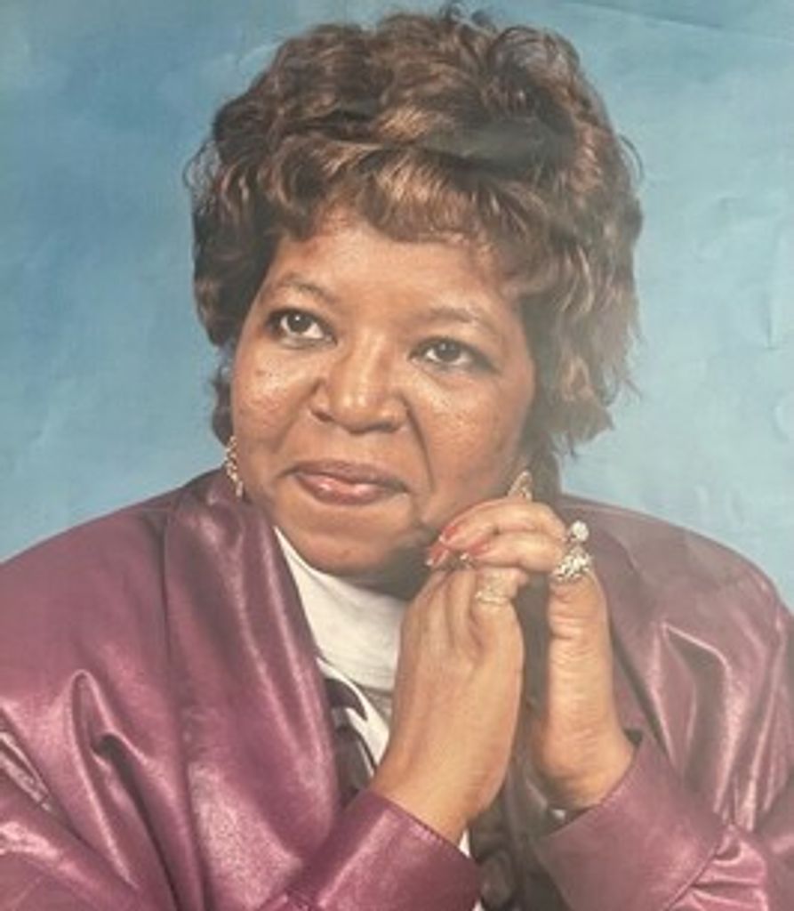 Nadine Mcknight