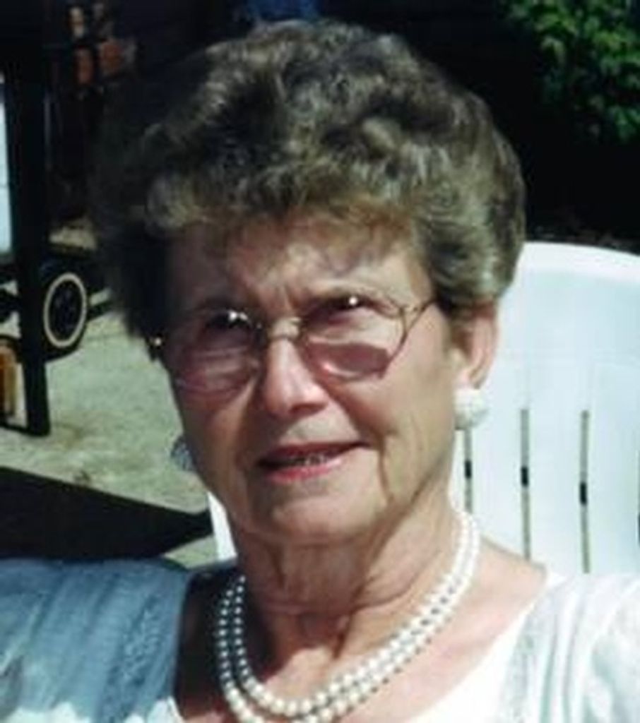 Nell Roland Profile Photo