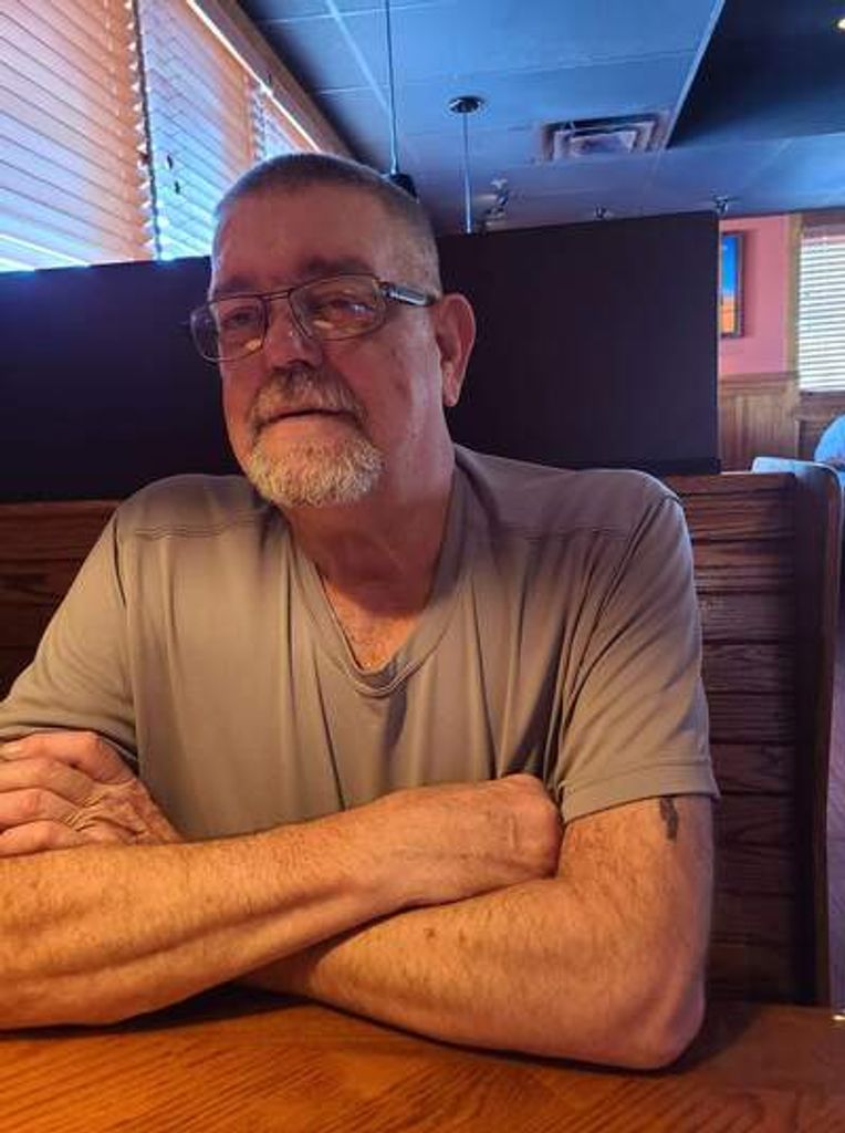 David Robert Henninger Profile Photo