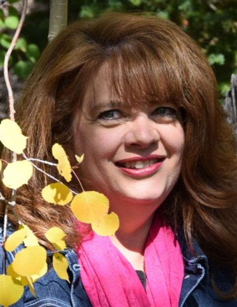 Melanie Lecrone