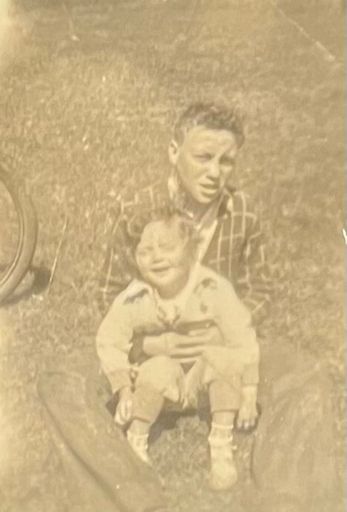 Betty L (Bradley)  Gillis photo gallery thumbnail 2 of 126