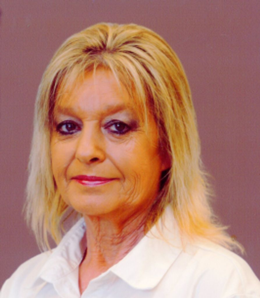 Angela Connor Profile Photo