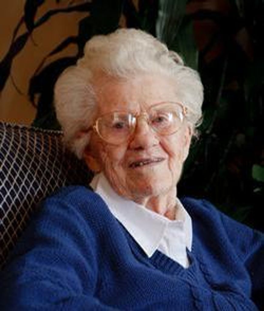 Marjorie (Pat) Darnell