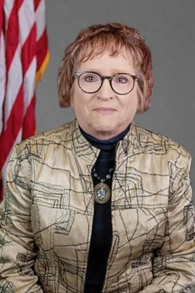 Debbie Charbonneau Profile Photo