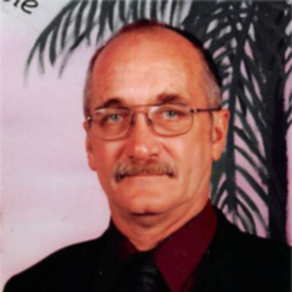Charles "Charlie" Davis Profile Photo