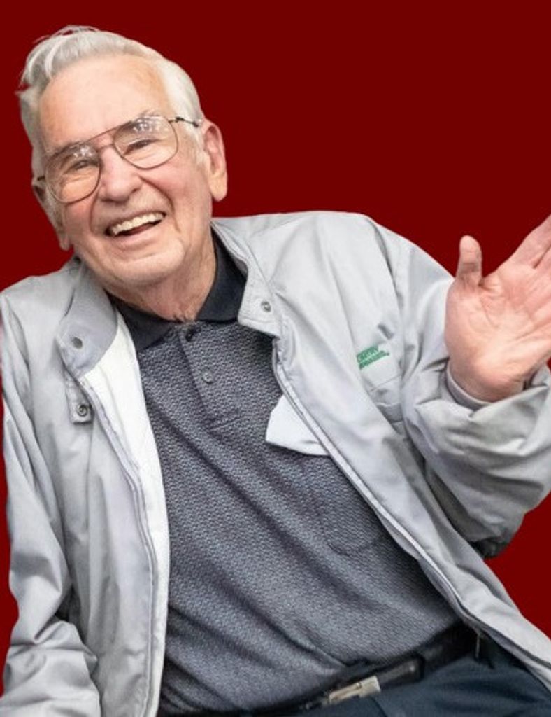 August Edward "Auge"    Kerres