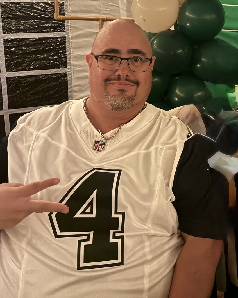 Carlos Yguado Profile Photo
