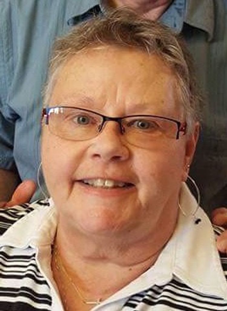 Sandra J. (Fanus)  Barr