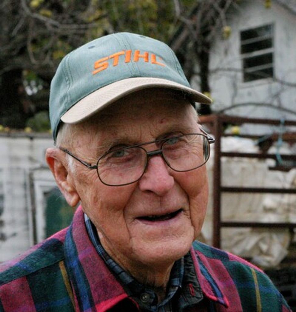 Leonard J. Prouhet Profile Photo