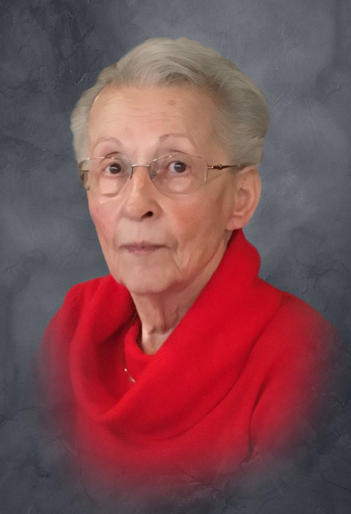 Renate De Irureta-Goyena