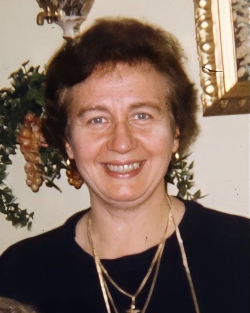 Helen Mangine