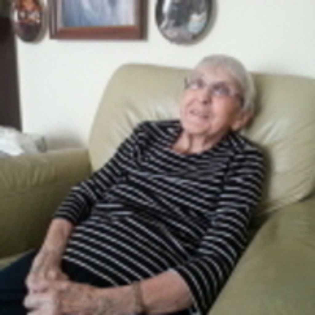 Donna Elaine Kneeland