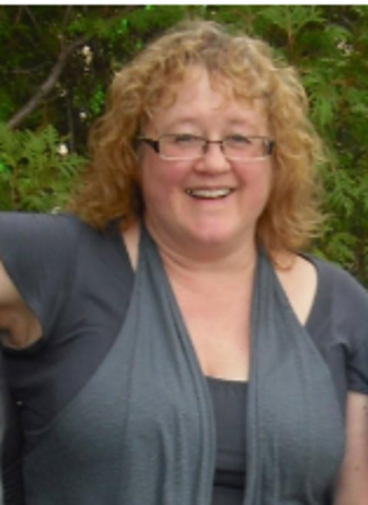 Elizabeth "Beth" Laux Profile Photo