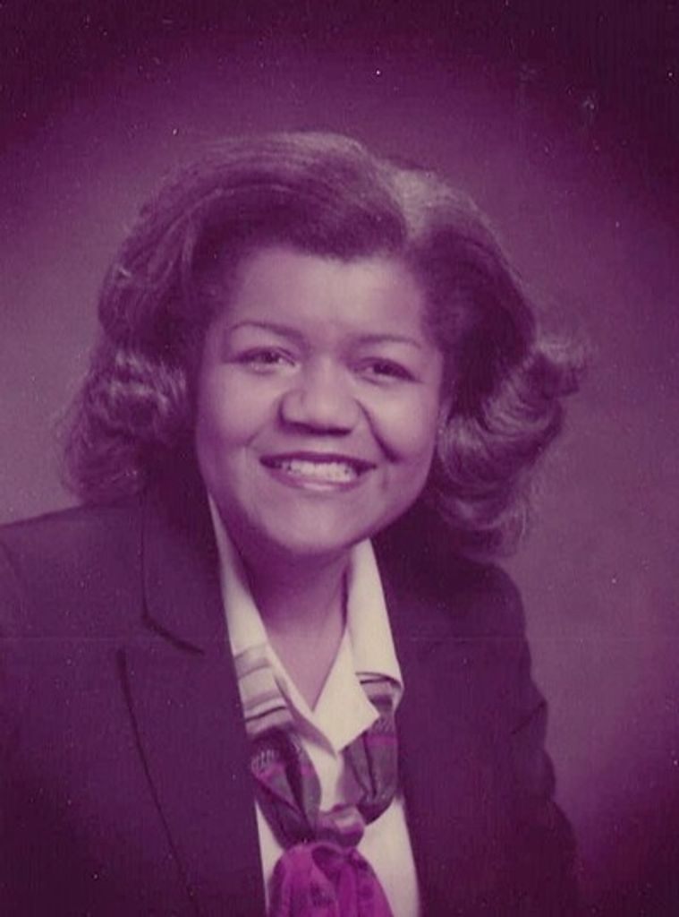 Loueida Marie Robinson Profile Photo