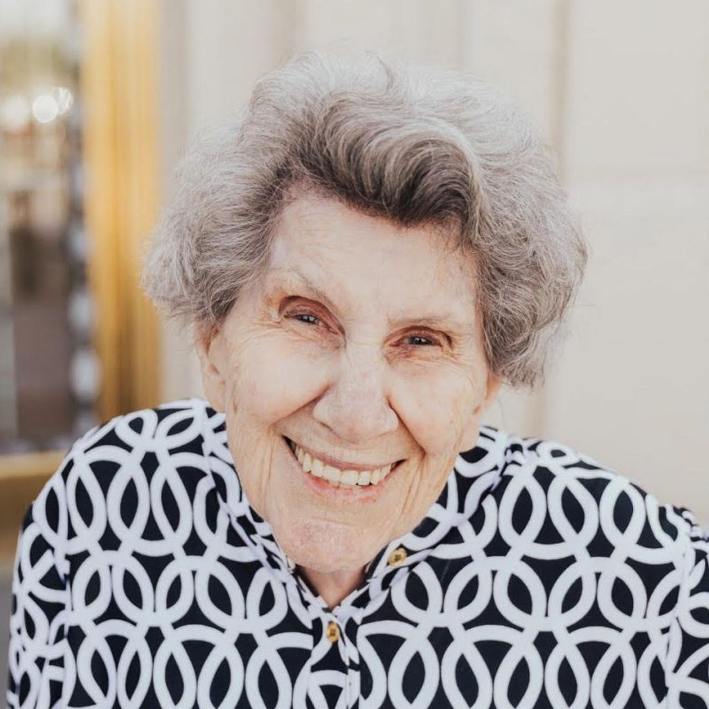 Marjorie    Sackley