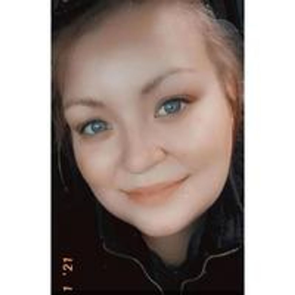 Amber M Green