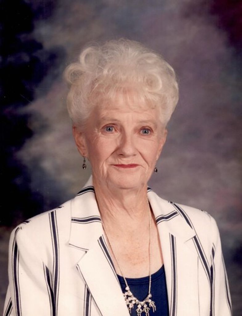 Helen Tucker Profile Photo
