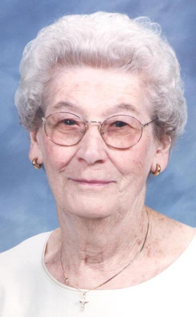 Linda (DelMedico)  Szczech