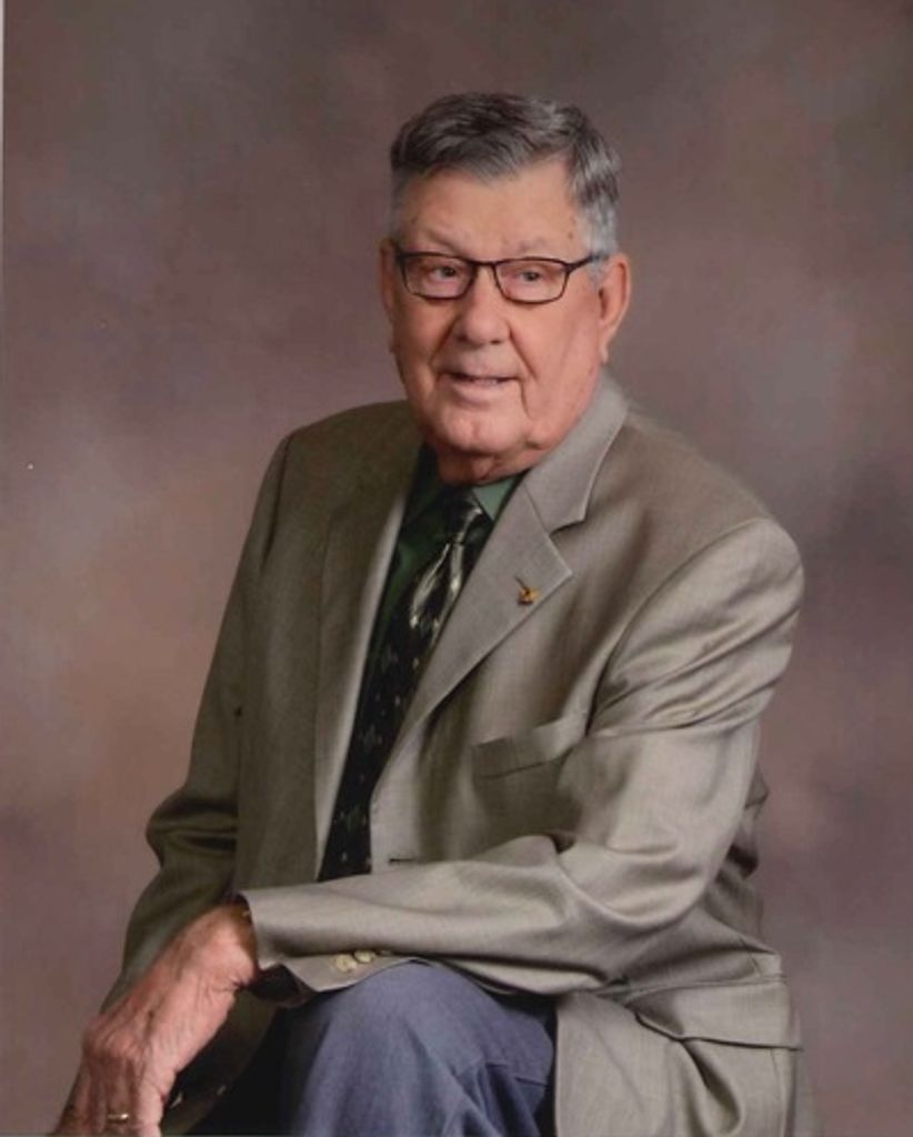 Vernon J. Gustus Profile Photo