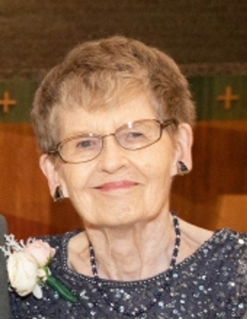 Shirley Arends