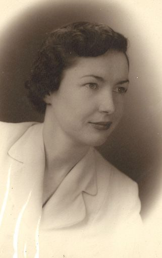 Grace Porter photo gallery thumbnail 44 of 77