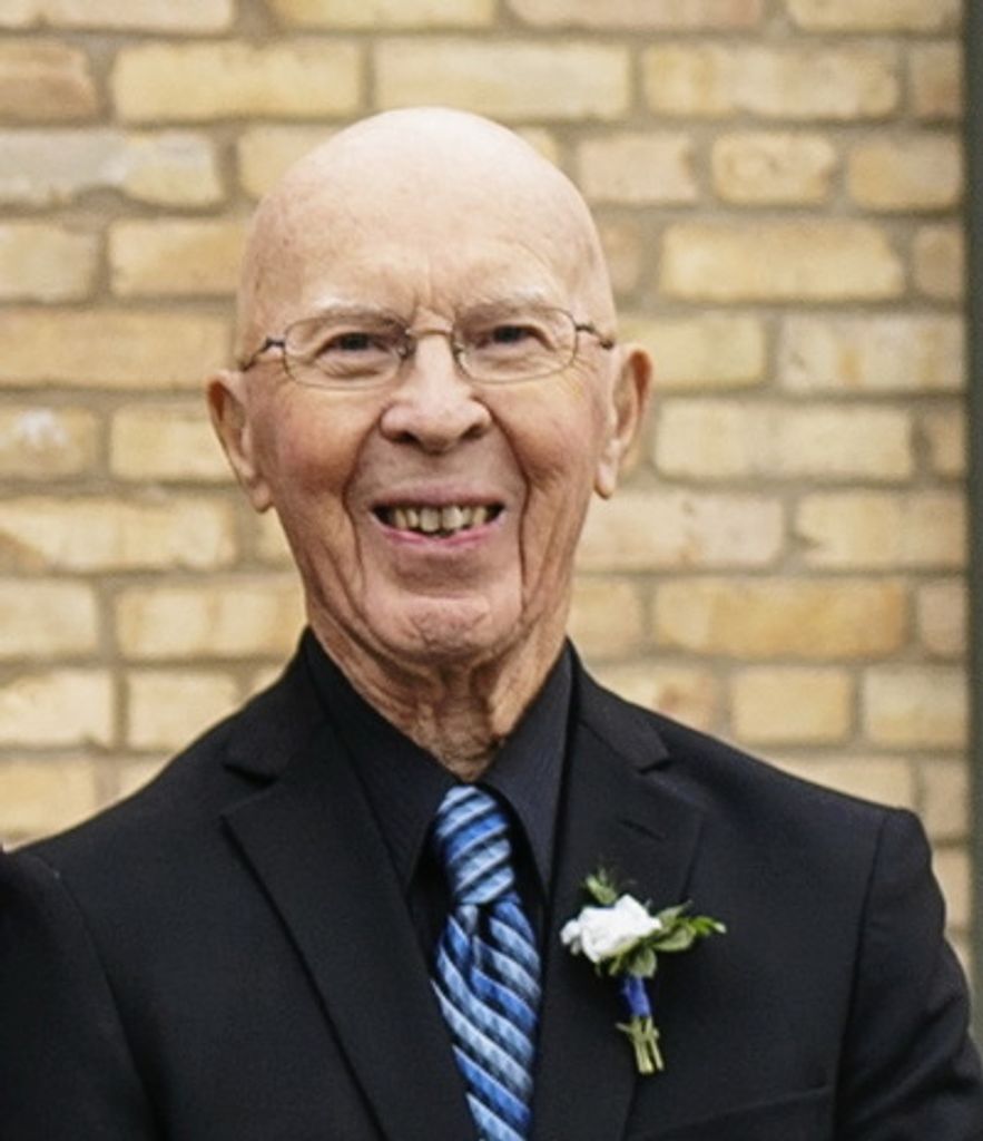 Charles Gentry Profile Photo