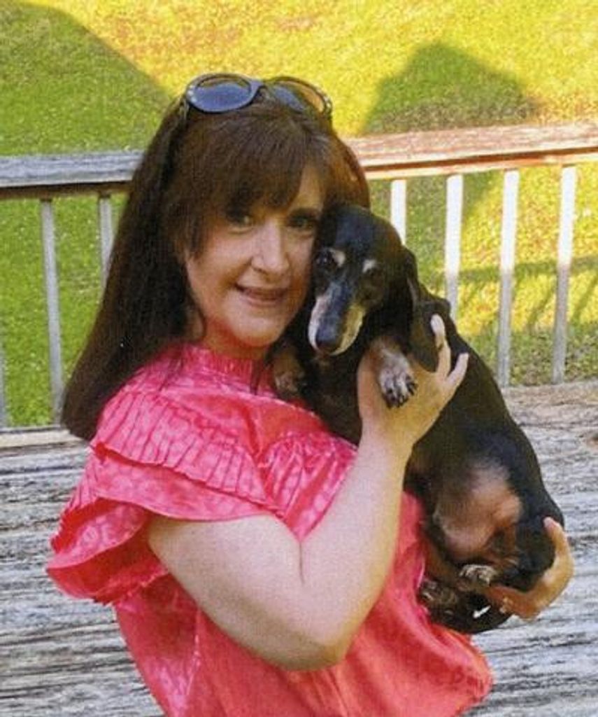 April Dawn Counts Profile Photo