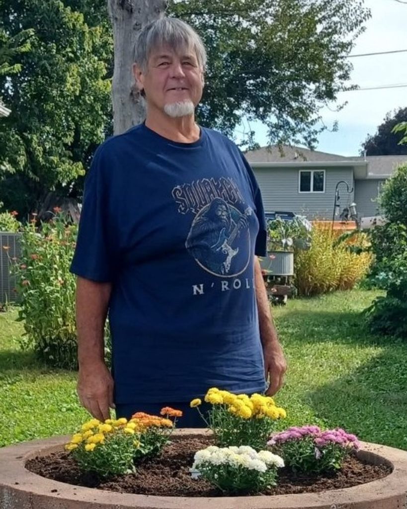 Arnold "Arnie" Clarence Mussmann Profile Photo