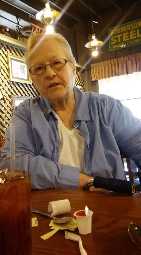 Darlene Kay Thompson Profile Photo