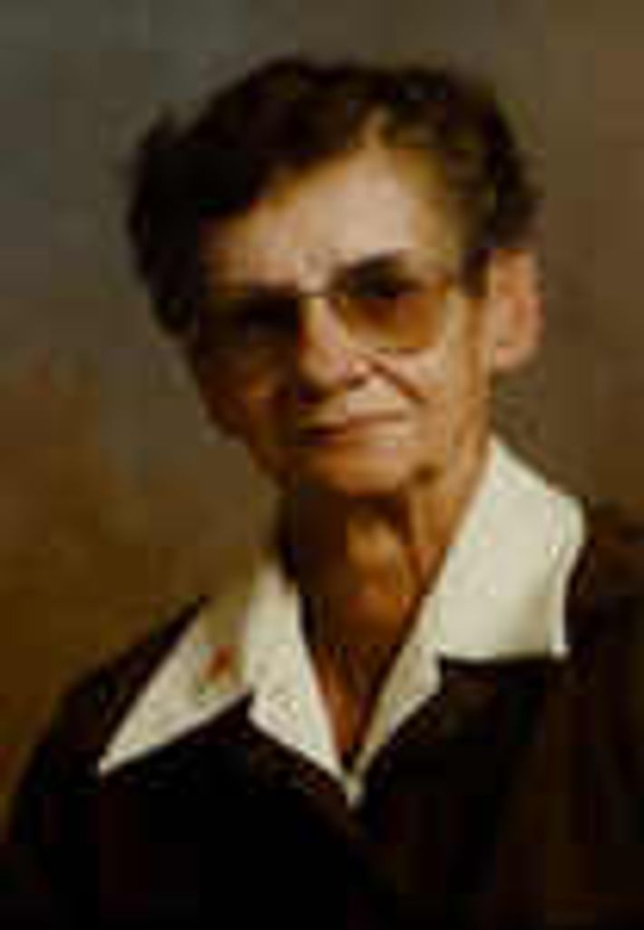 Gwendolyn E. Ladwig