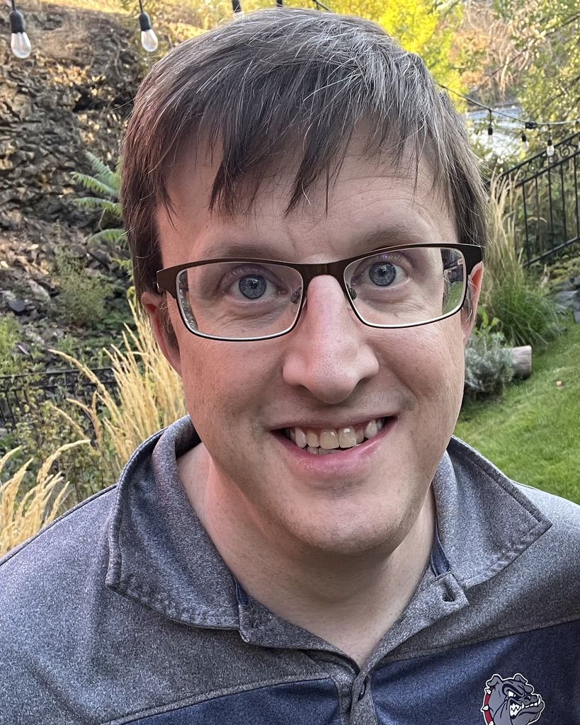 Daniel R Durgan
