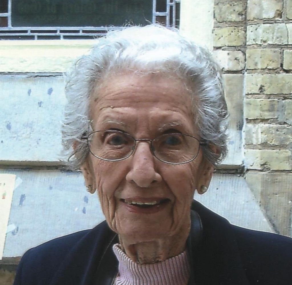 Lillian Robertson