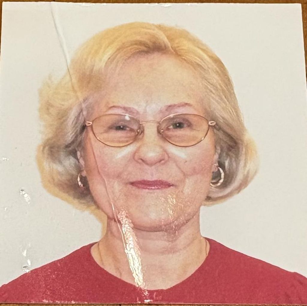 Anna Zatorski Profile Photo