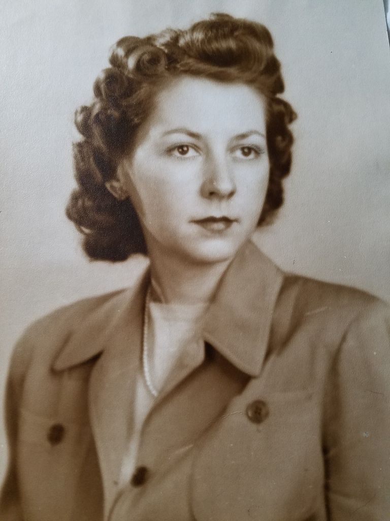 Mabelle "Mae" Chance